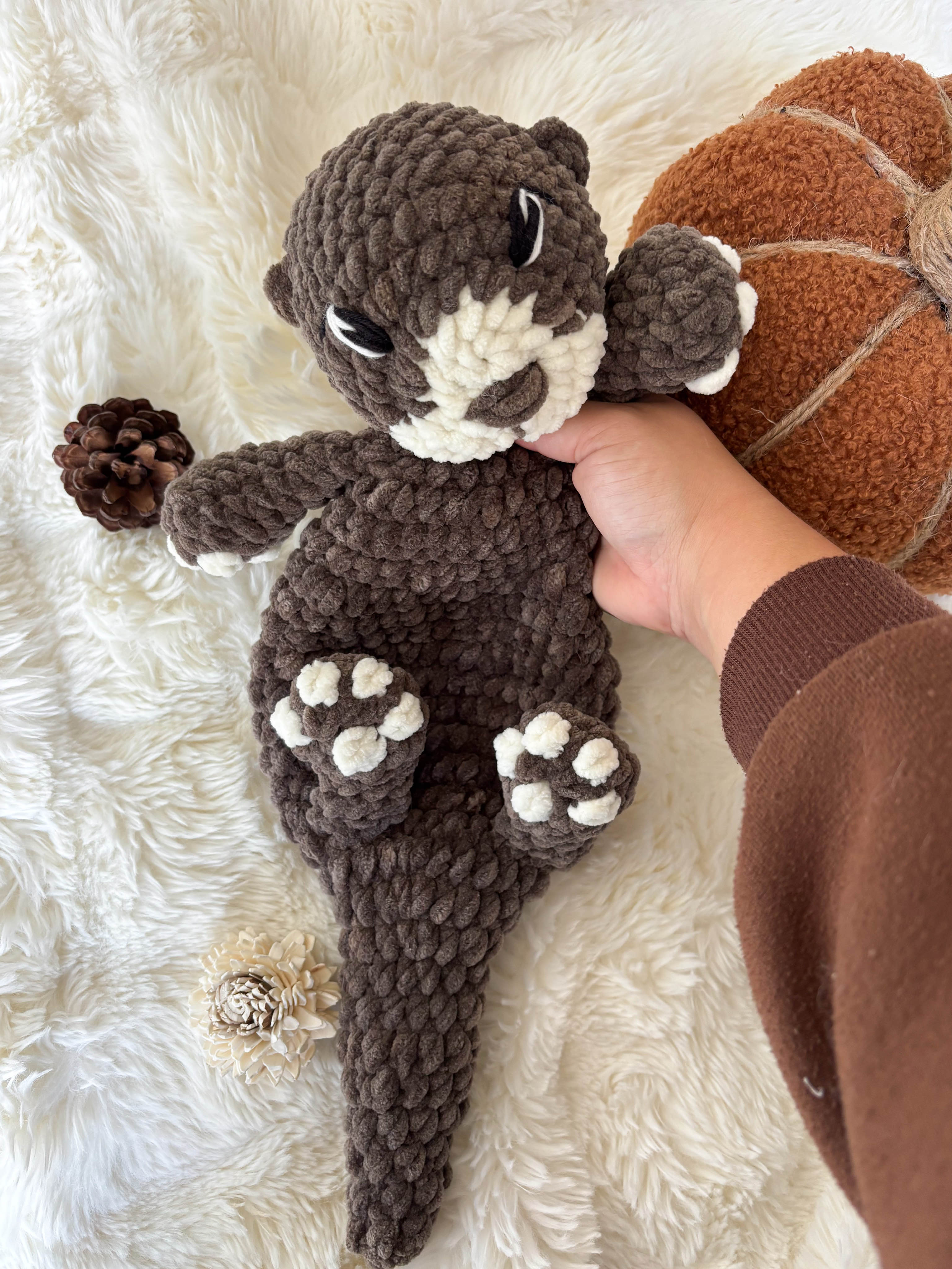 Grignotte la loutre.